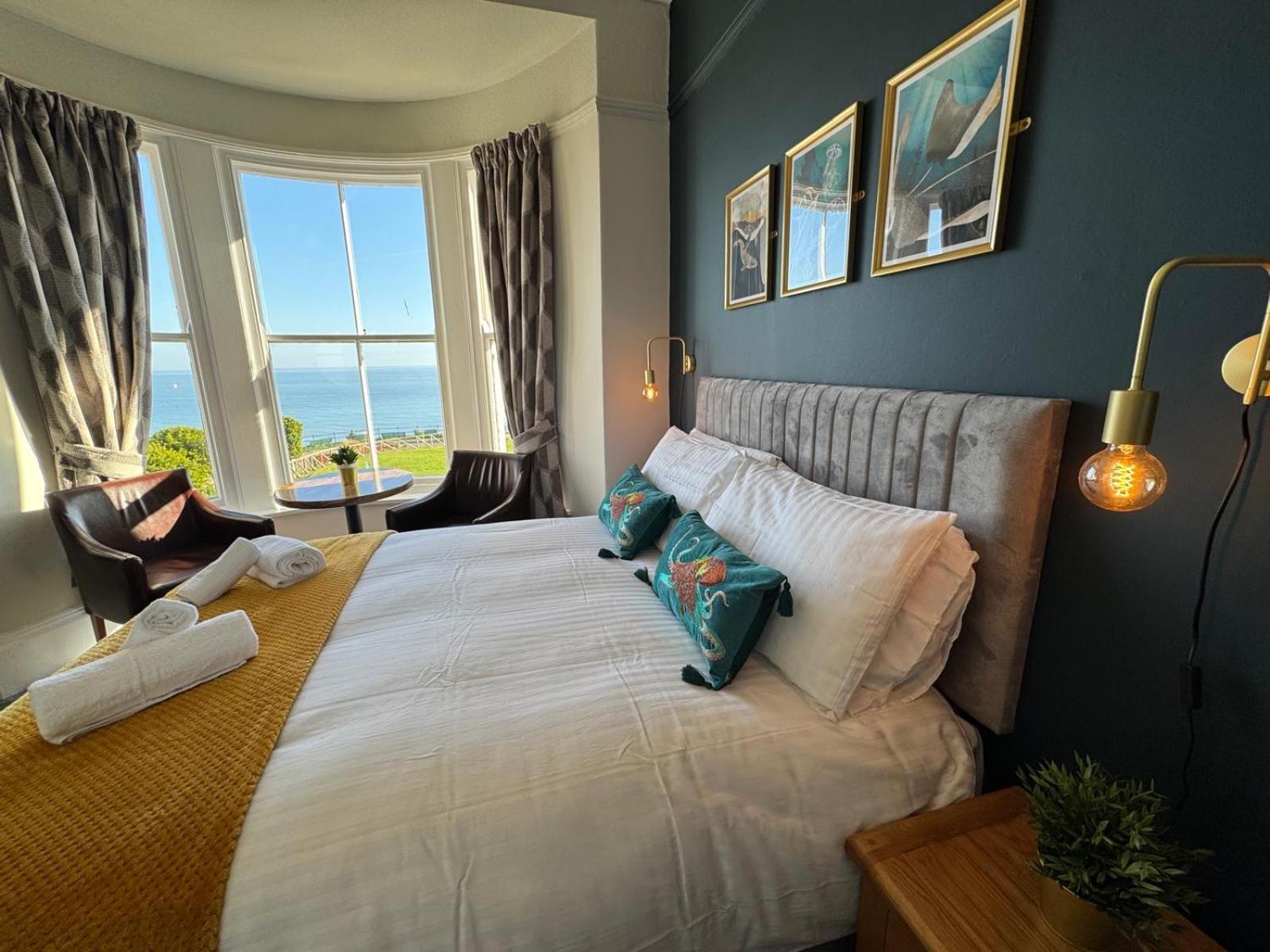 The Rockside Bed & Breakfast สการ์โบโรห์ ภายนอก รูปภาพ
