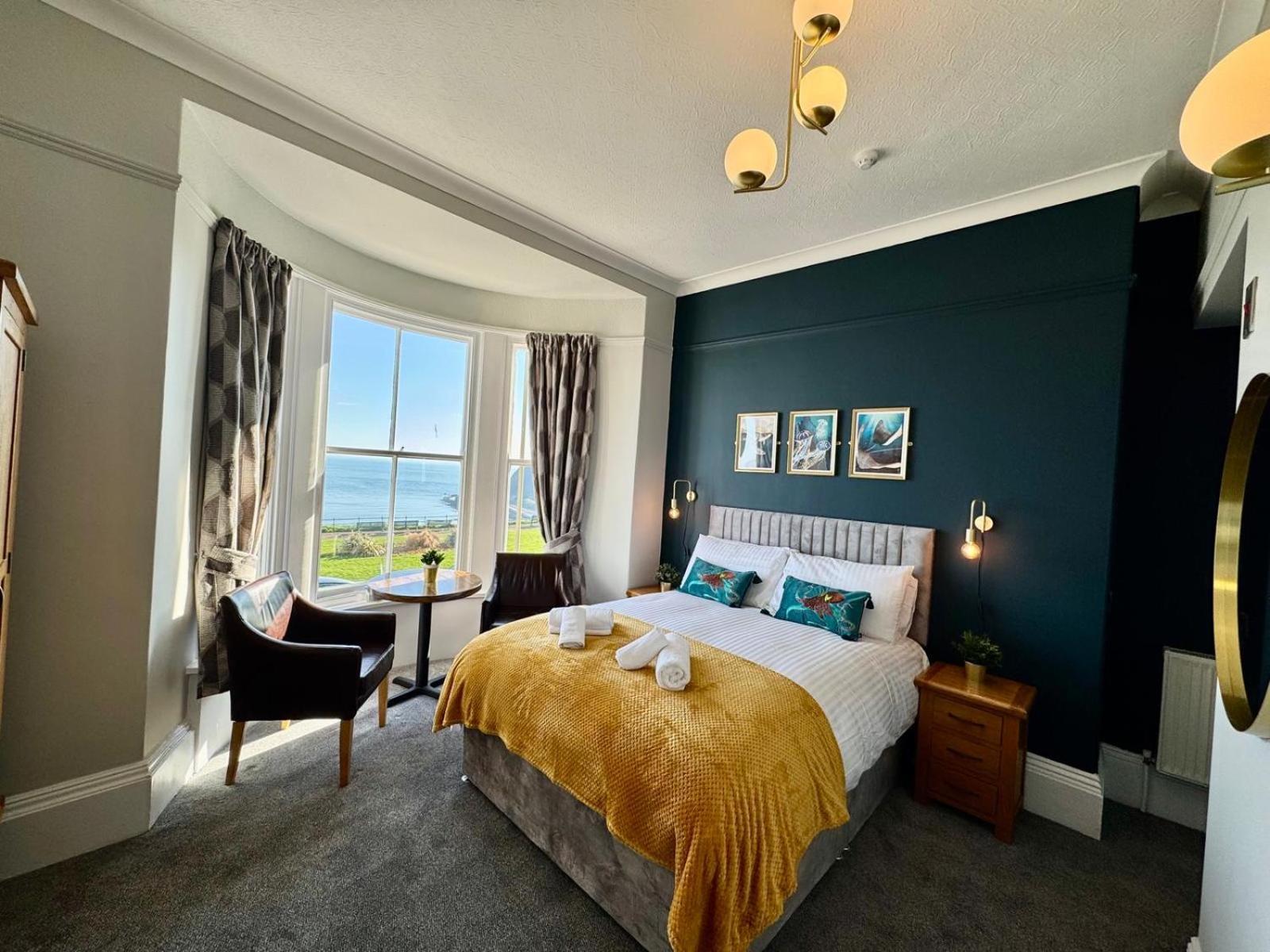 The Rockside Bed & Breakfast สการ์โบโรห์ ภายนอก รูปภาพ