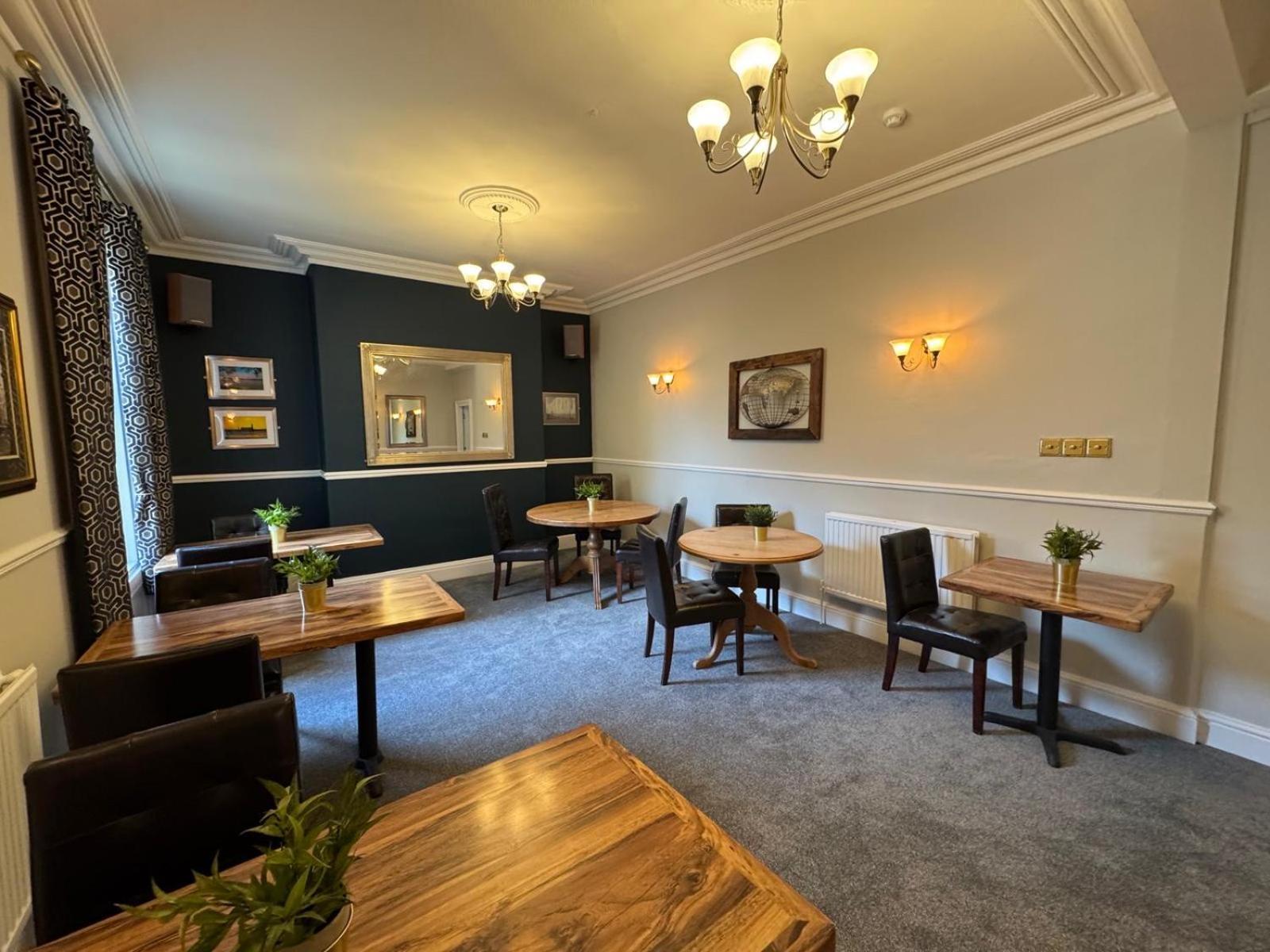 The Rockside Bed & Breakfast สการ์โบโรห์ ภายนอก รูปภาพ