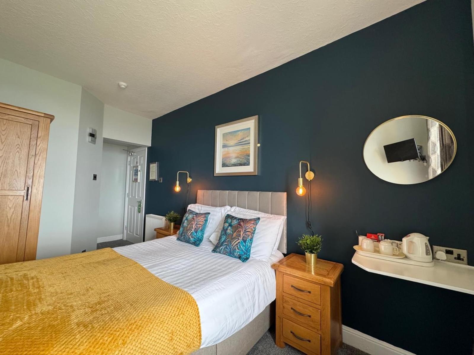 The Rockside Bed & Breakfast สการ์โบโรห์ ภายนอก รูปภาพ