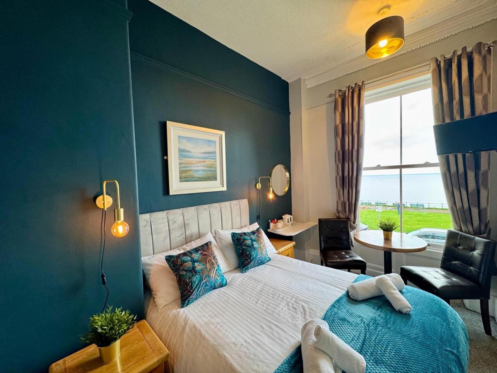 The Rockside Bed & Breakfast สการ์โบโรห์ ภายนอก รูปภาพ