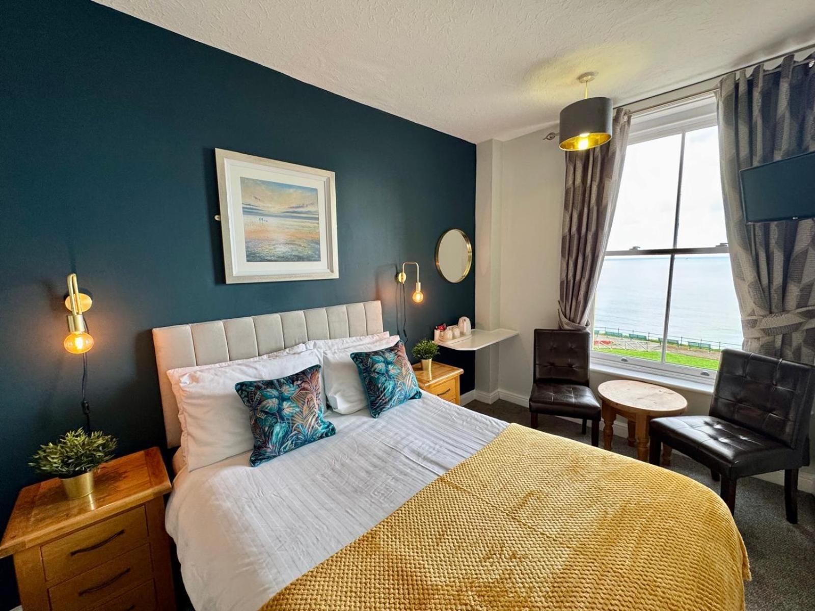 The Rockside Bed & Breakfast สการ์โบโรห์ ภายนอก รูปภาพ