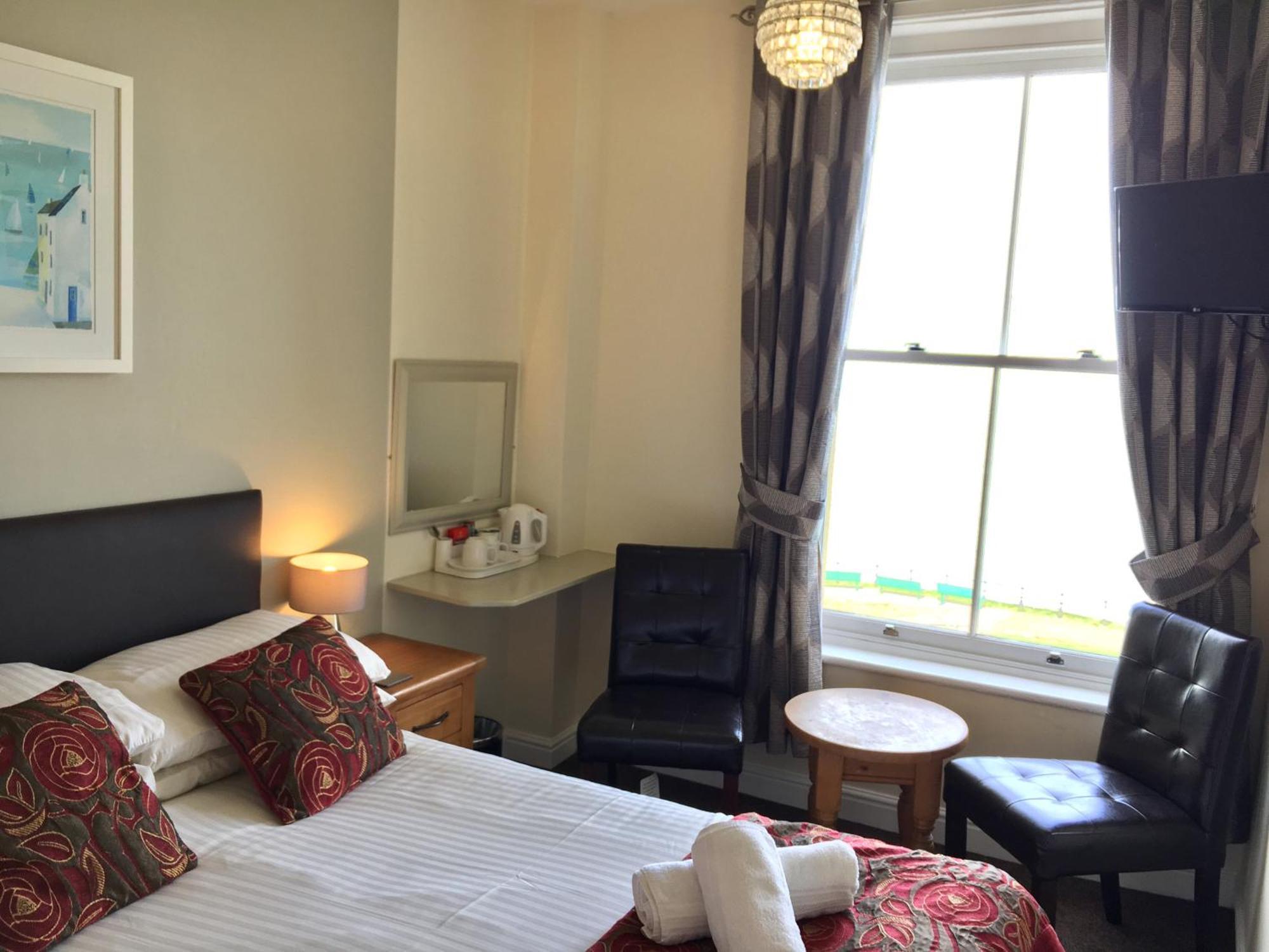 The Rockside Bed & Breakfast สการ์โบโรห์ ภายนอก รูปภาพ